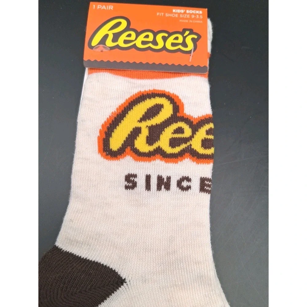 Reese's Peanut Butter Cups,Hershey's Kisses & Tootsie Roll Kid's Novelty Socks